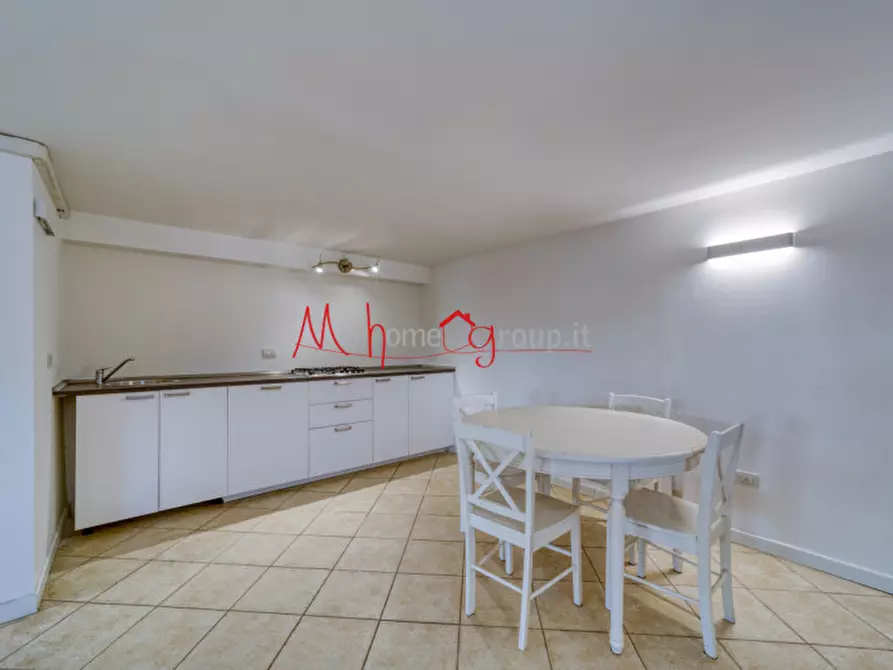 Immagine 3 di Magazzino in affitto  in via guizza a Padova