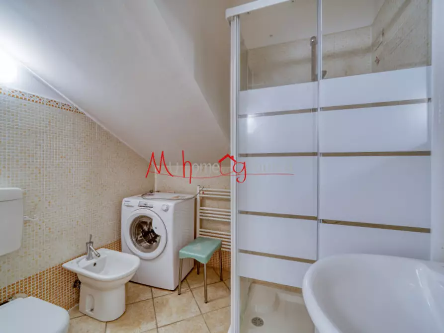 Immagine 6 di Magazzino in affitto  in via guizza a Padova