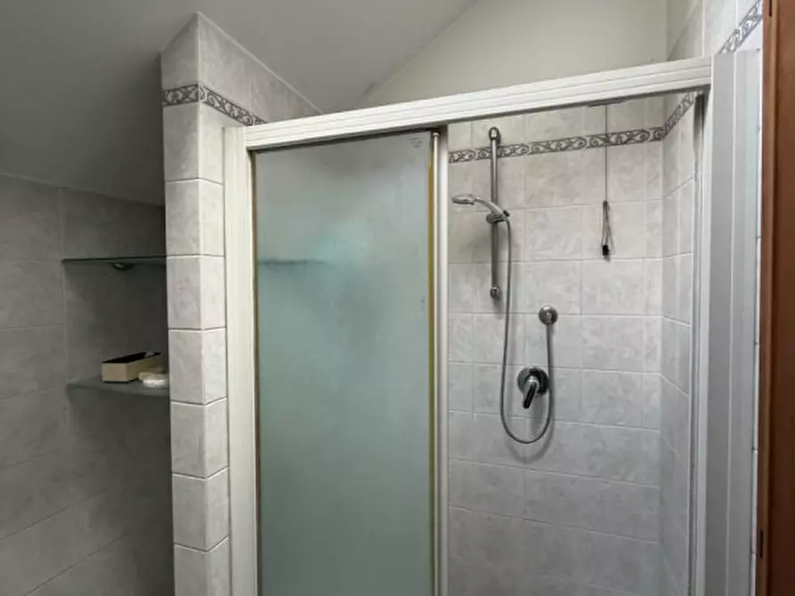 Immagine 14 di Casa trifamiliare in affitto  a Noventa Padovana