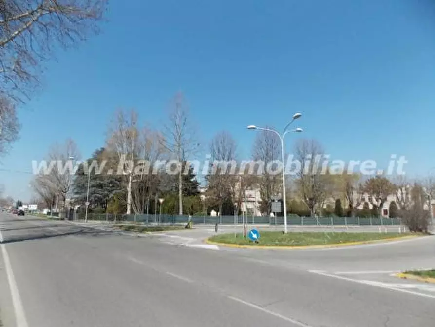 Immagine 3 di Terreno in vendita  in Via Emilia, 51 a Anzola Dell'emilia