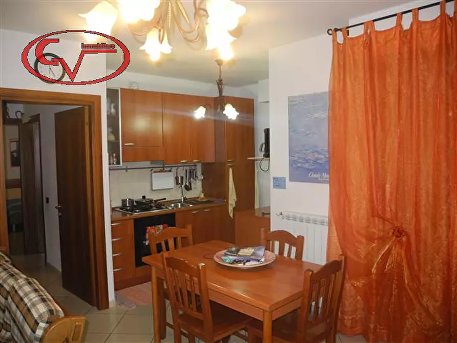 Immagine 1 di Appartamento in vendita  in castelnuovo dei sabbioni a Cavriglia