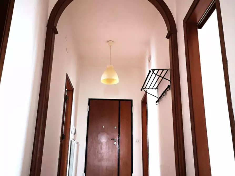 Immagine 4 di Appartamento in vendita  in VIA NAZIONALE 20 a Eboli