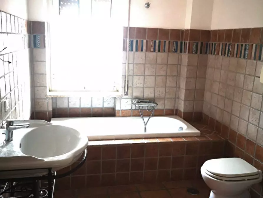 Immagine 13 di Appartamento in vendita  in VIA NAZIONALE 20 a Eboli