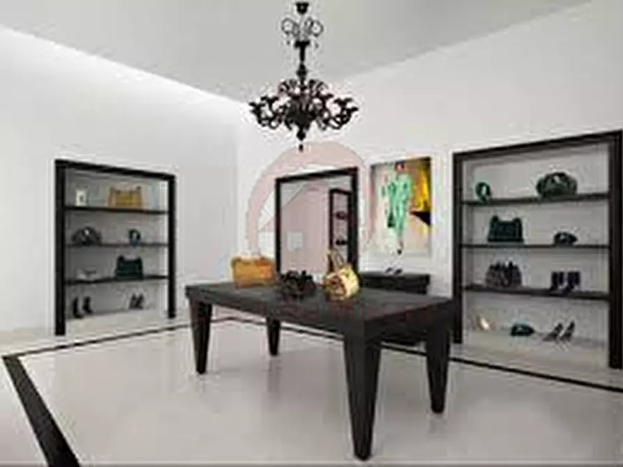 Immagine 9 di Negozio in vendita  in via Bachelet a Vigonza