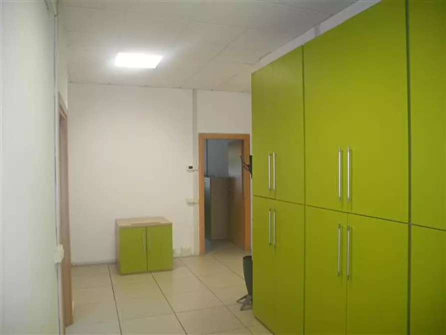 Immagine 2 di Ufficio in affitto  in casello autostradale a Terranuova Bracciolini