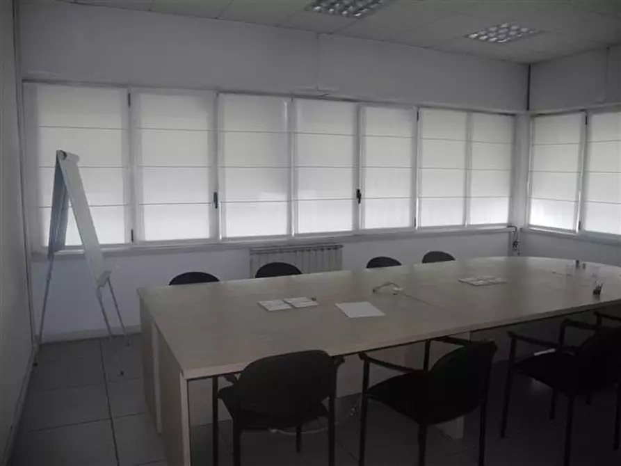 Immagine 4 di Ufficio in affitto  in casello autostradale a Terranuova Bracciolini