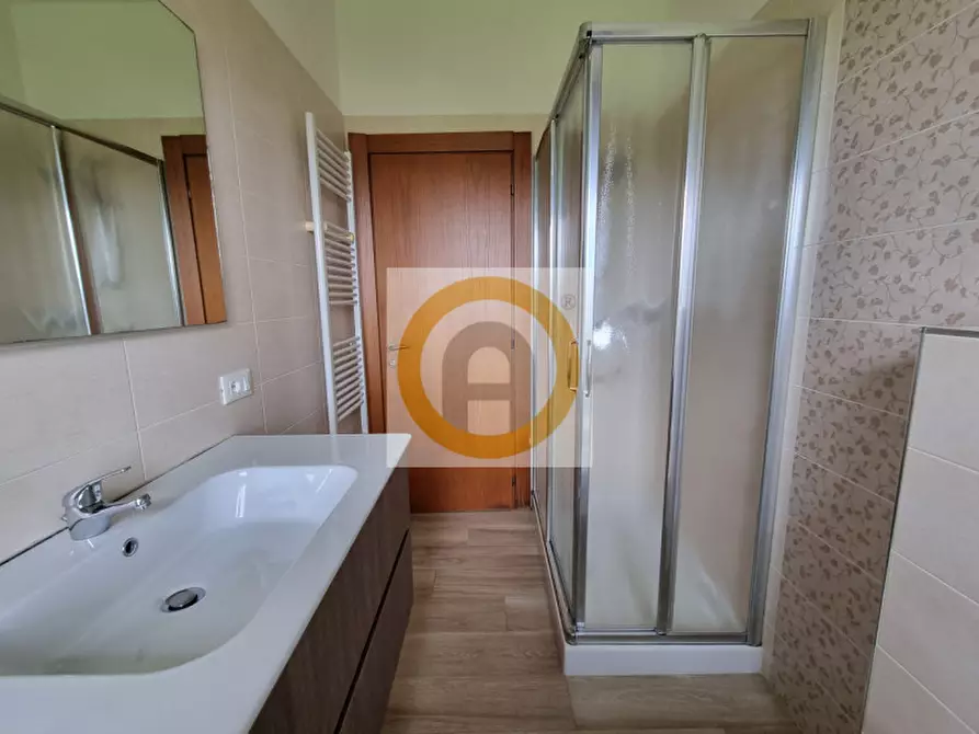 Immagine 6 di Appartamento in vendita  a Rossano Veneto