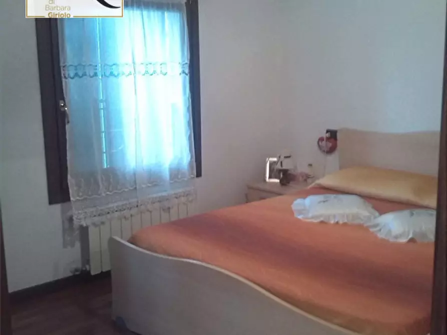 Immagine 2 di Appartamento in vendita  a Badia Polesine