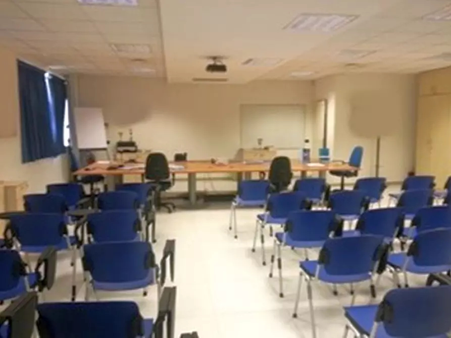 Immagine 5 di Ufficio in vendita  in VIA DE CAPITANI a Agrate Brianza