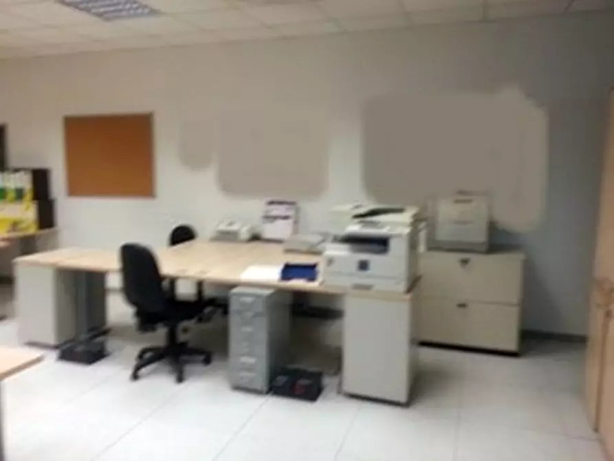 Immagine 9 di Ufficio in vendita  in VIA DE CAPITANI a Agrate Brianza