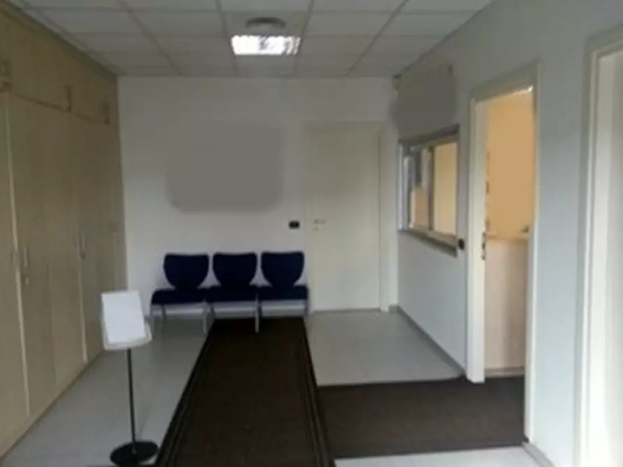 Immagine 12 di Ufficio in vendita  in VIA DE CAPITANI a Agrate Brianza