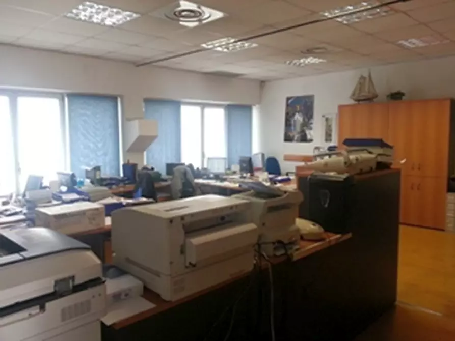 Immagine 21 di Ufficio in vendita  in VIA DE CAPITANI a Agrate Brianza