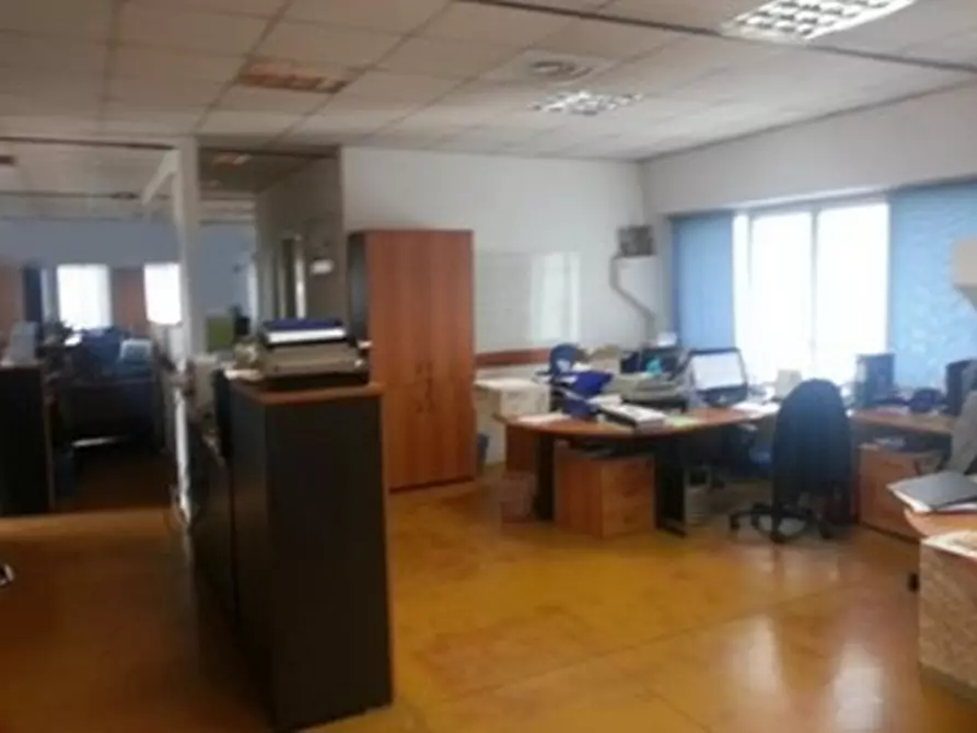 Immagine 19 di Palazzo in vendita  in VIA DE CAPITANI a Agrate Brianza