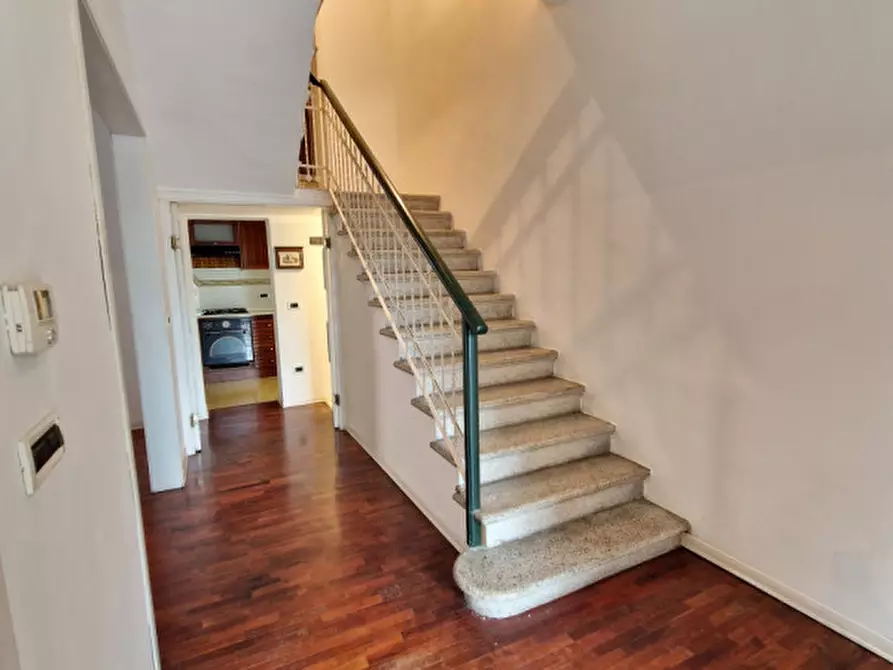 Immagine 19 di Villa in vendita  a Padova