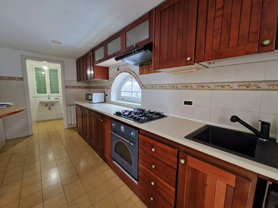 Immagine 21 di Villa in vendita  a Padova