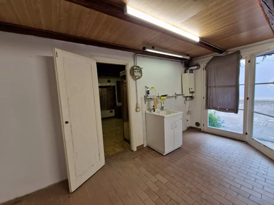 Immagine 27 di Villa in vendita  a Padova