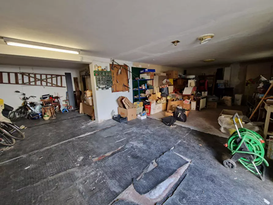 Immagine 24 di Villa in vendita  in Via Vivarini a Padova