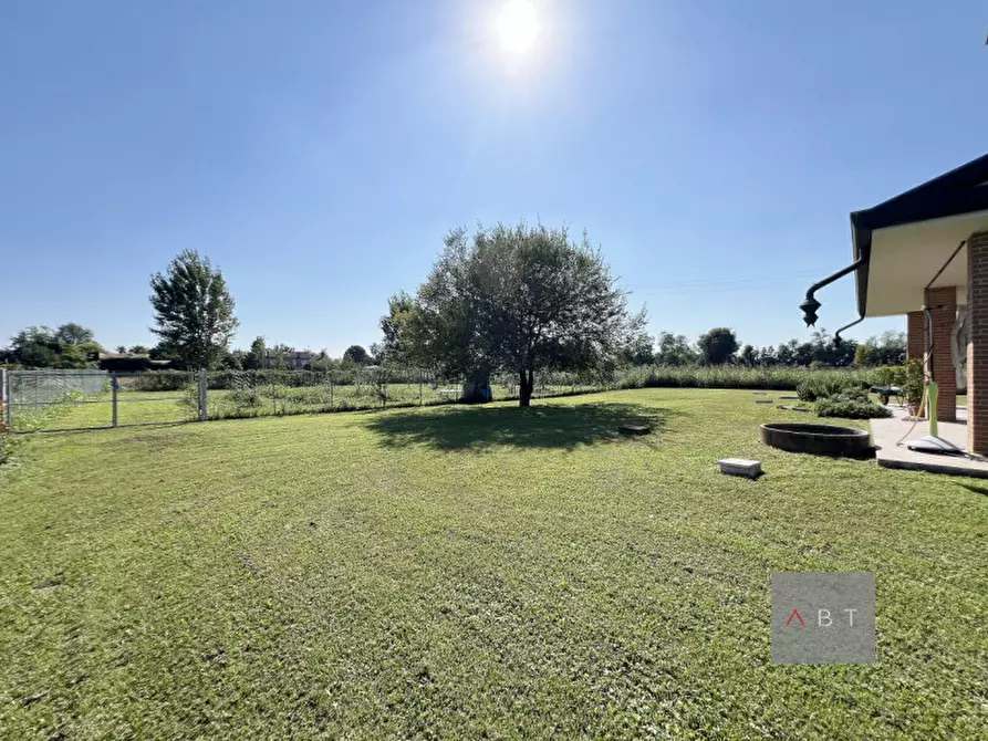 Immagine 1 di Casa indipendente in vendita  a San Giorgio In Bosco
