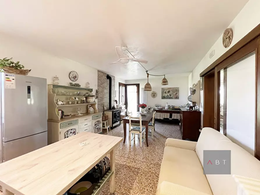 Immagine 9 di Casa indipendente in vendita  a San Giorgio In Bosco