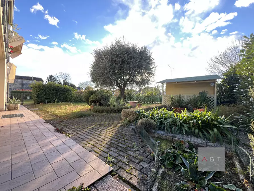 Immagine 1 di Appartamento in affitto  a Tombolo