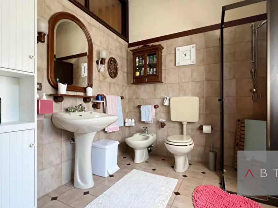 Immagine 5 di Casa bifamiliare in vendita  a Campo San Martino