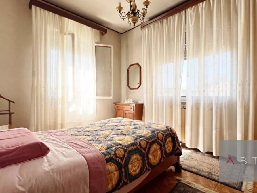 Immagine 10 di Casa bifamiliare in vendita  a Campo San Martino