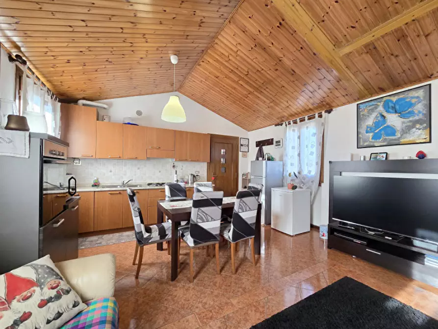 Immagine 3 di Appartamento in affitto  a Treviso