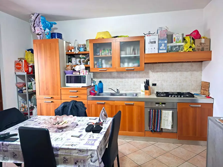 Immagine 5 di Appartamento in vendita  a Valeggio Sul Mincio