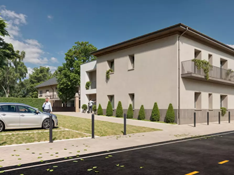 Immagine 2 di Appartamento in vendita  a Valeggio Sul Mincio