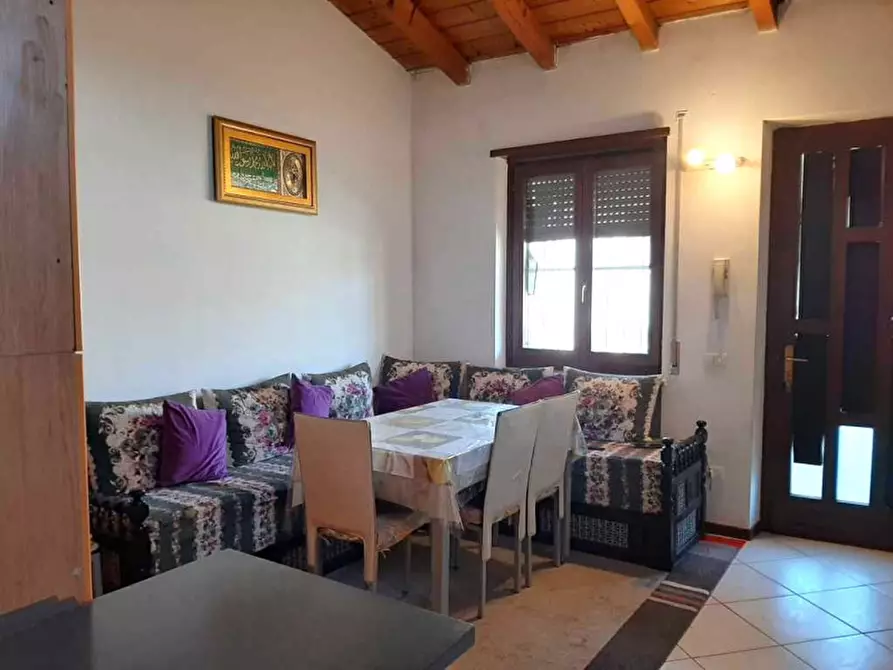 Immagine 5 di Appartamento in vendita  a Valeggio Sul Mincio