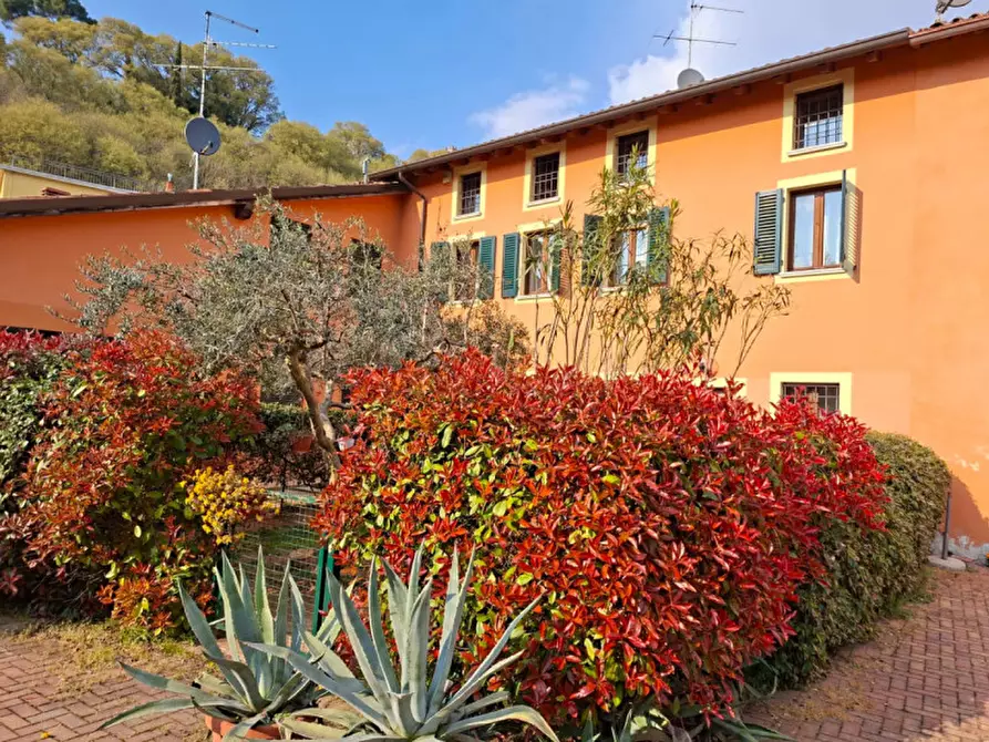 Immagine 1 di Rustico / casale in vendita  a Valeggio Sul Mincio