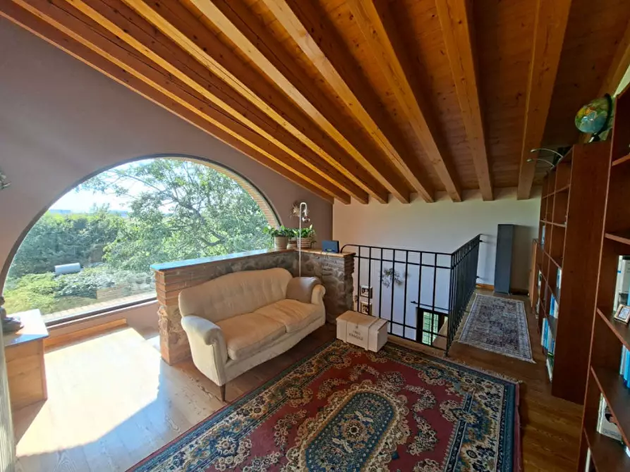 Immagine 33 di Villa in vendita  a Valeggio Sul Mincio