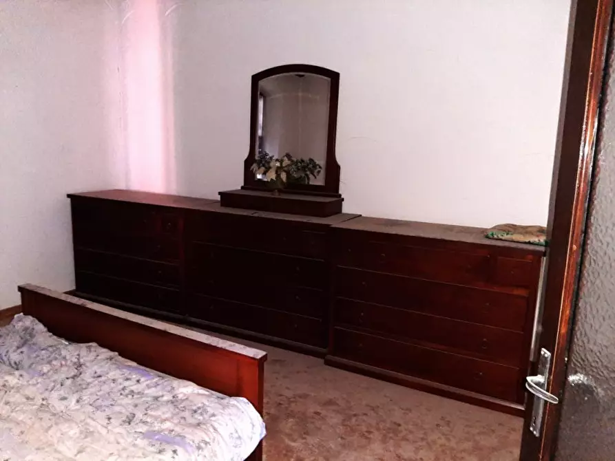 Immagine 17 di Rustico / casale in vendita  a Valeggio Sul Mincio