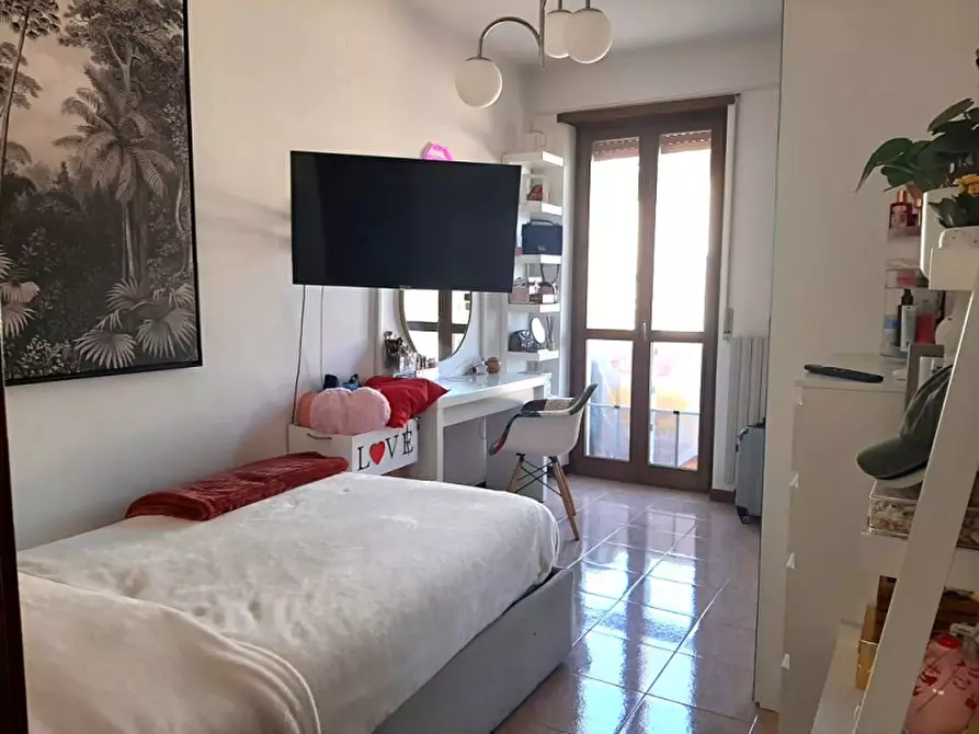 Immagine 9 di Appartamento in vendita  a Valeggio Sul Mincio