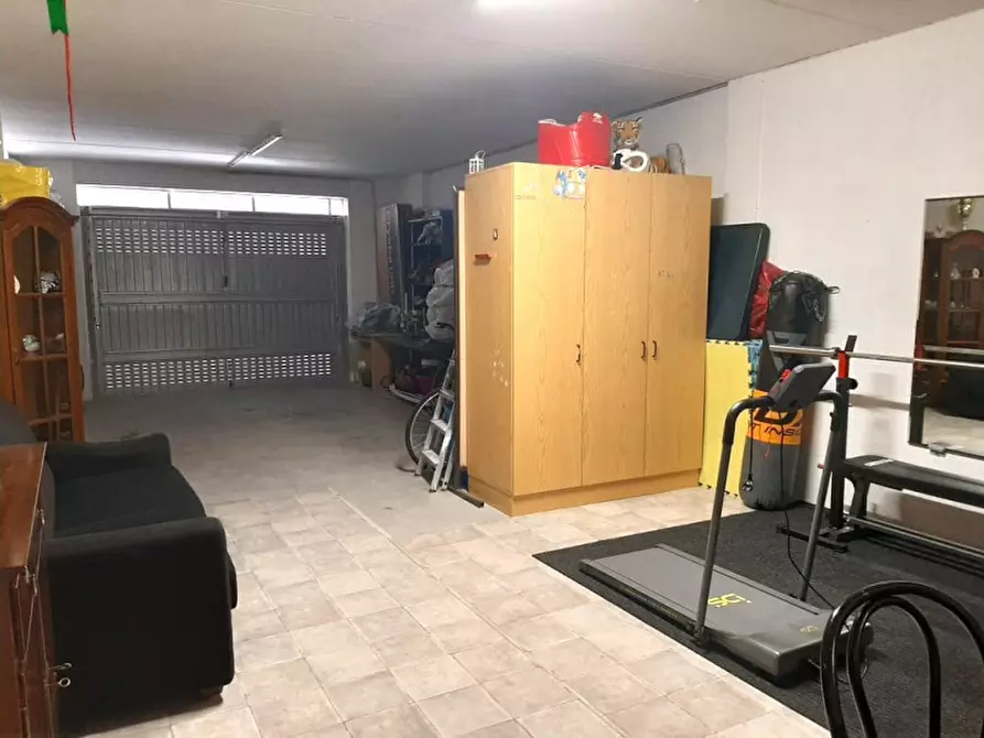 Immagine 15 di Appartamento in vendita  a Valeggio Sul Mincio