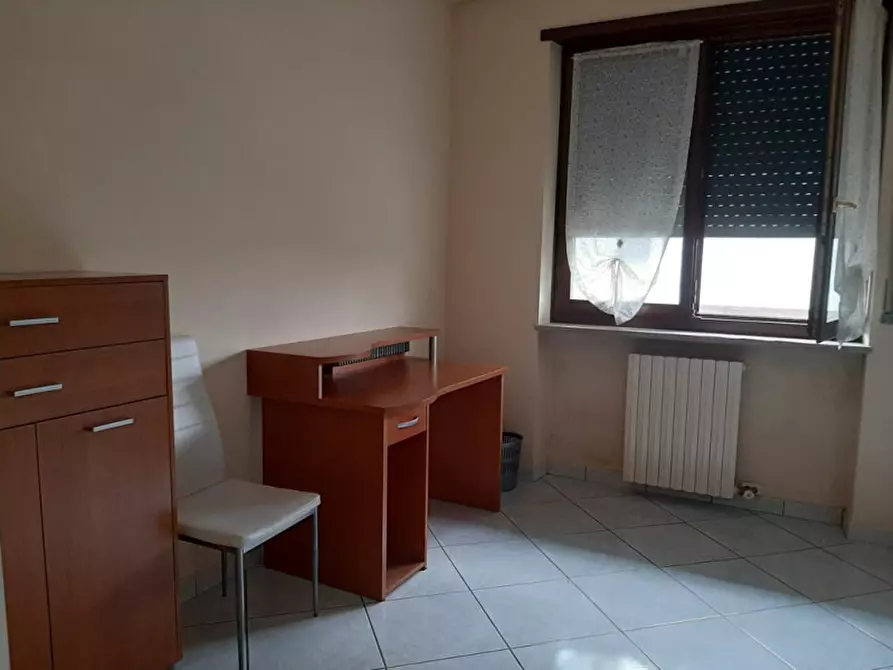 Immagine 15 di Appartamento in vendita  a Valeggio Sul Mincio