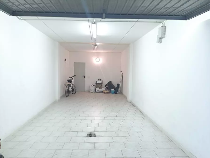 Immagine 18 di Appartamento in vendita  a Valeggio Sul Mincio