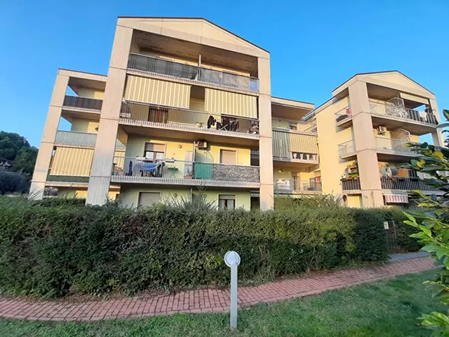 Immagine 1 di Appartamento in vendita  a Valeggio Sul Mincio