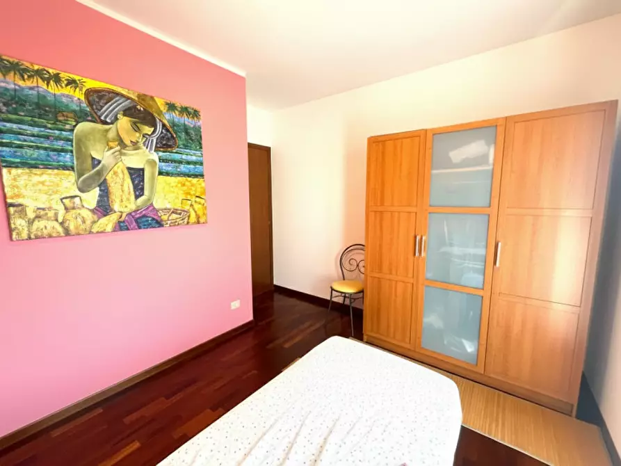 Immagine 9 di Appartamento in vendita  a Valeggio Sul Mincio