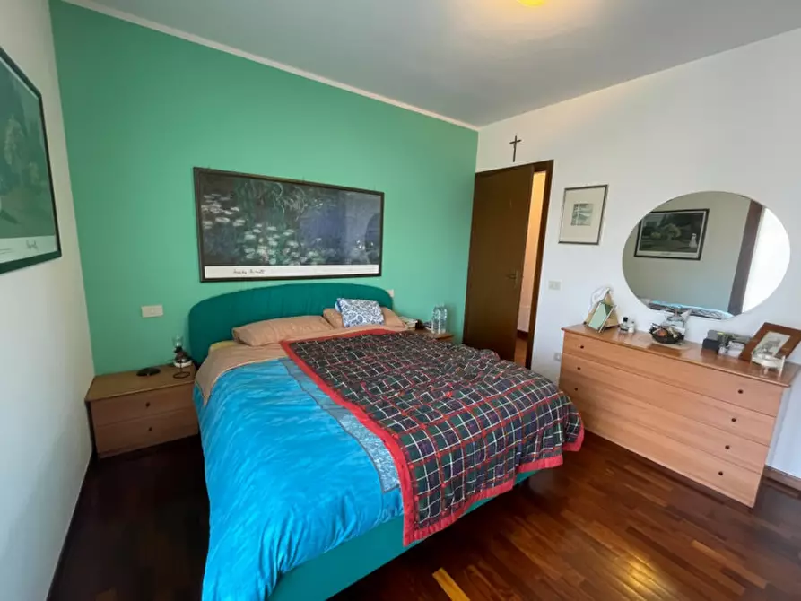 Immagine 15 di Appartamento in vendita  a Valeggio Sul Mincio