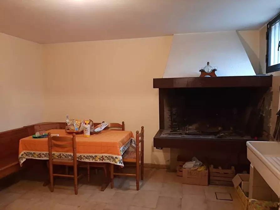 Immagine 14 di Villetta a schiera in vendita  a Valeggio Sul Mincio