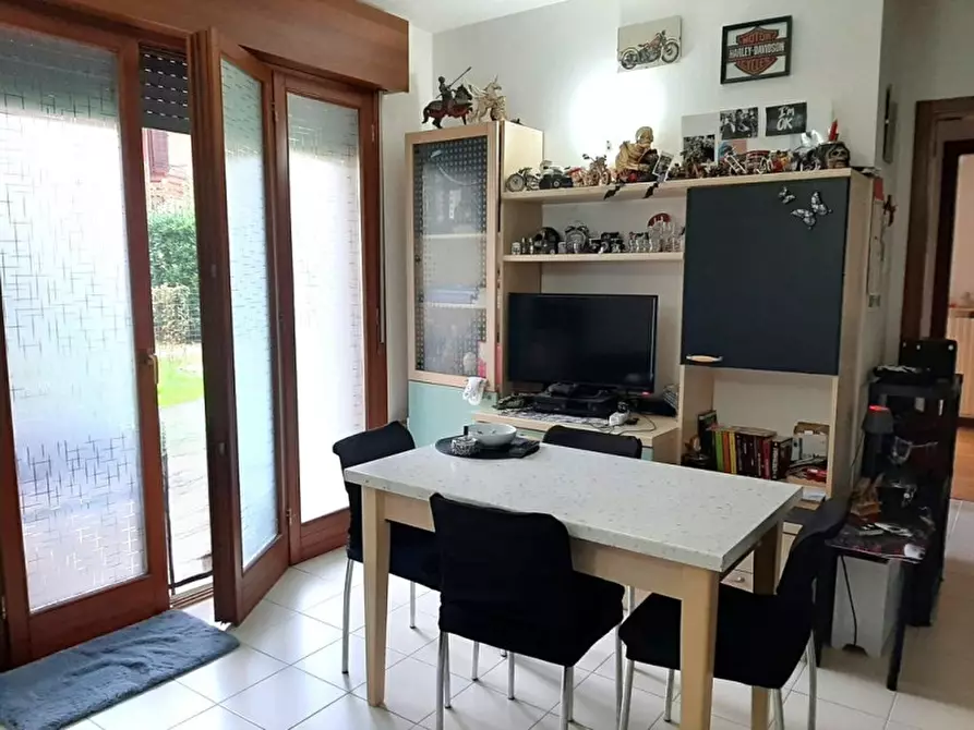 Immagine 1 di Appartamento in vendita  a Valeggio Sul Mincio