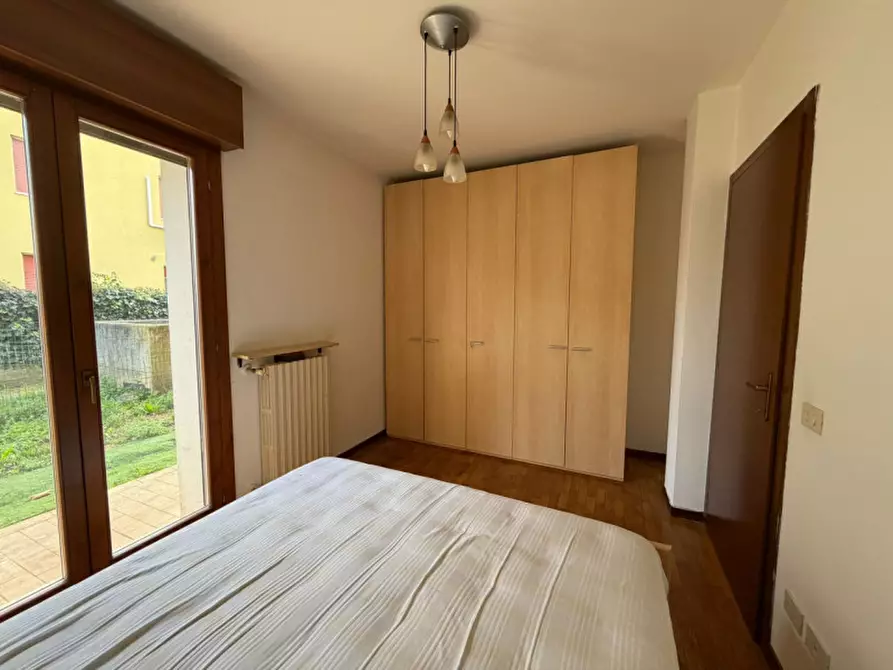 Immagine 5 di Appartamento in vendita  a Valeggio Sul Mincio