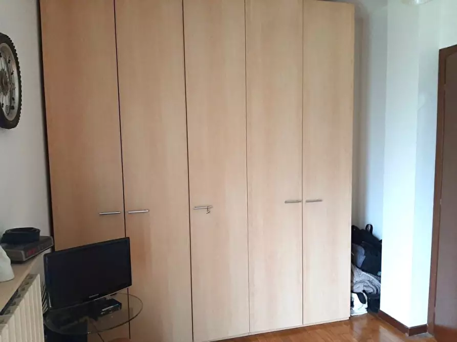 Immagine 6 di Appartamento in vendita  a Valeggio Sul Mincio