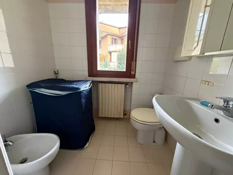 Immagine 7 di Appartamento in vendita  a Valeggio Sul Mincio