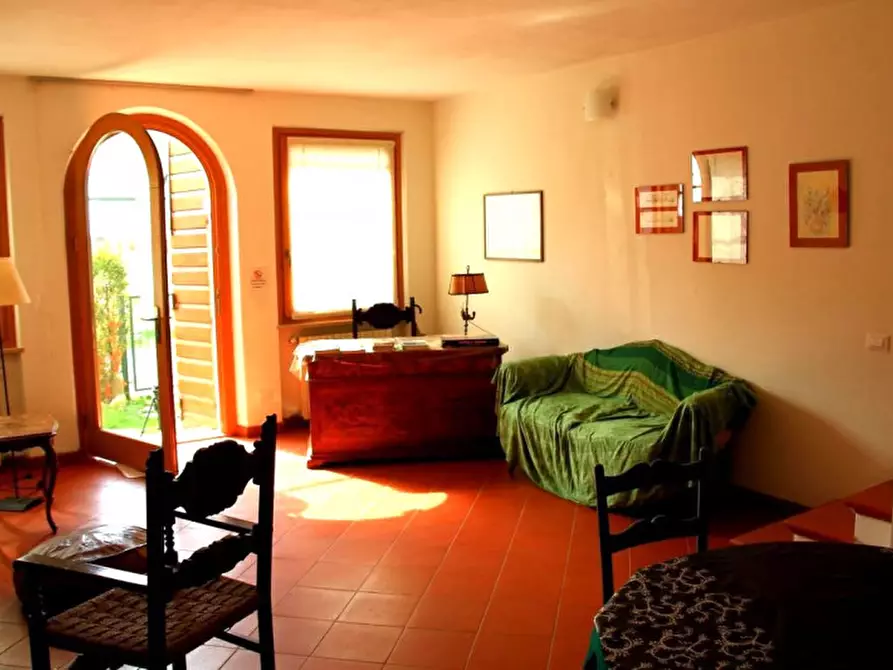 Immagine 9 di Villetta a schiera in vendita  a Valeggio Sul Mincio