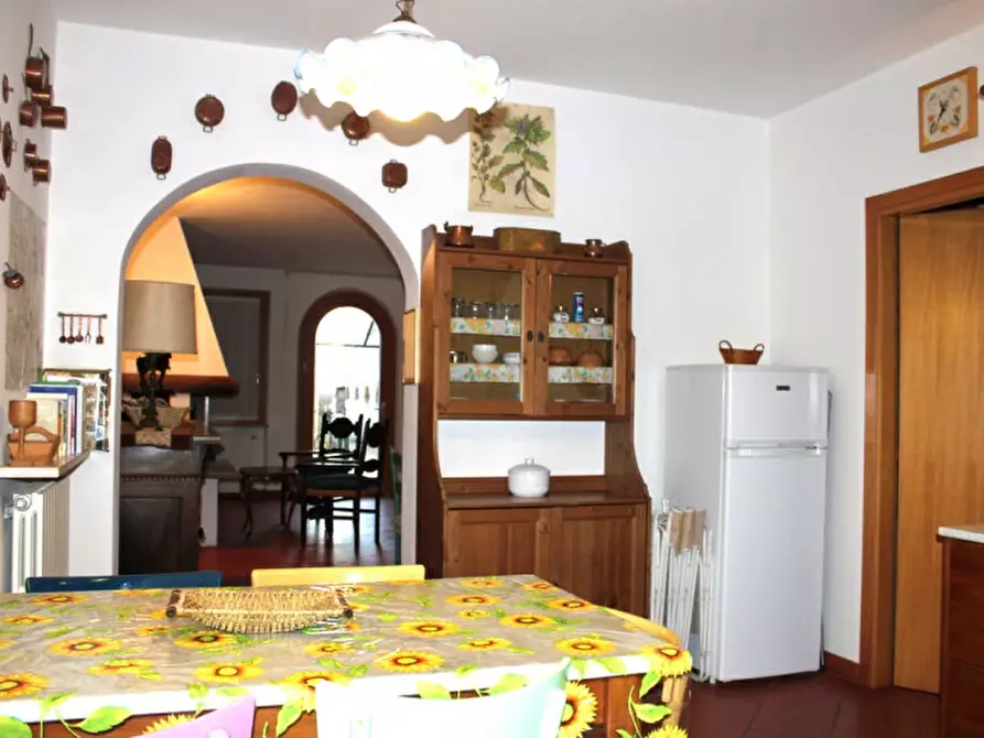 Immagine 12 di Villetta a schiera in vendita  a Valeggio Sul Mincio