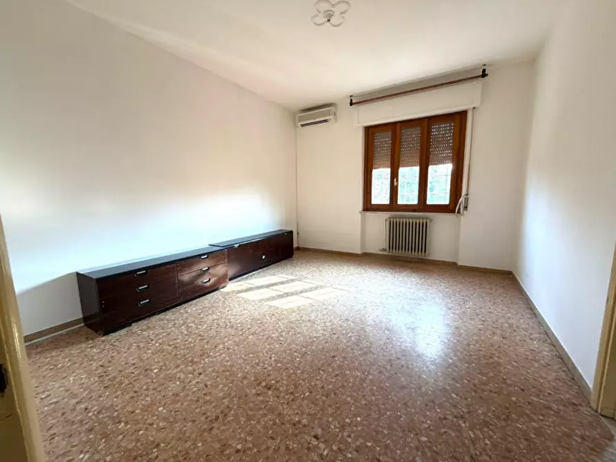 Immagine 1 di Appartamento in vendita  in Via Roma 17 a Valeggio Sul Mincio