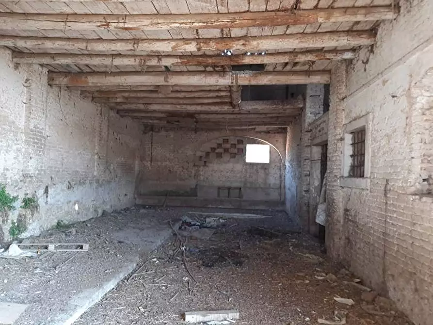 Immagine 18 di Rustico / casale in vendita  in Via Roma a Valeggio Sul Mincio