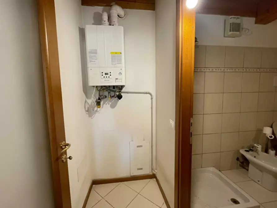 Immagine 5 di Villetta a schiera in vendita  a Valeggio Sul Mincio